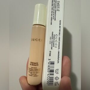 Gucci Éternité de Beauté Foundation in the shade Fair 132W 15ml - TESTER